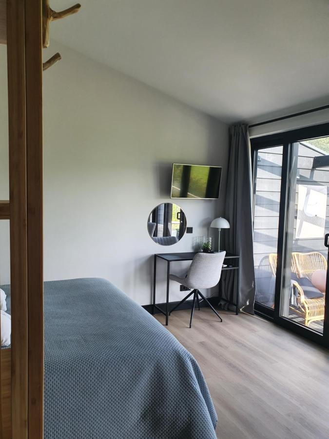 Bed and Breakfast Hippe Schuur Tytsjerk Exterior foto