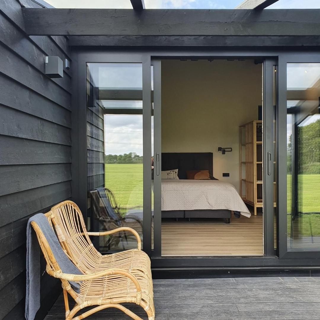 Bed and Breakfast Hippe Schuur Tytsjerk Exterior foto